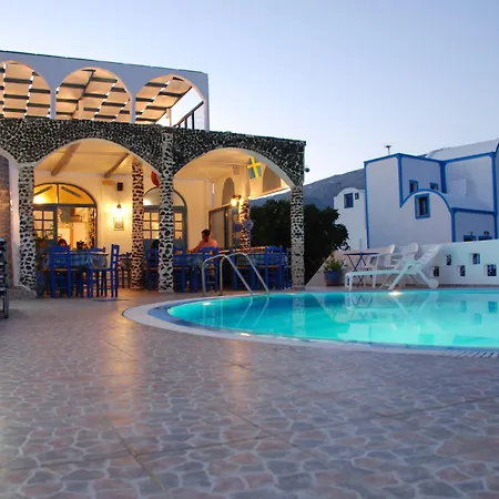 Honeymoon Beach Studios-3